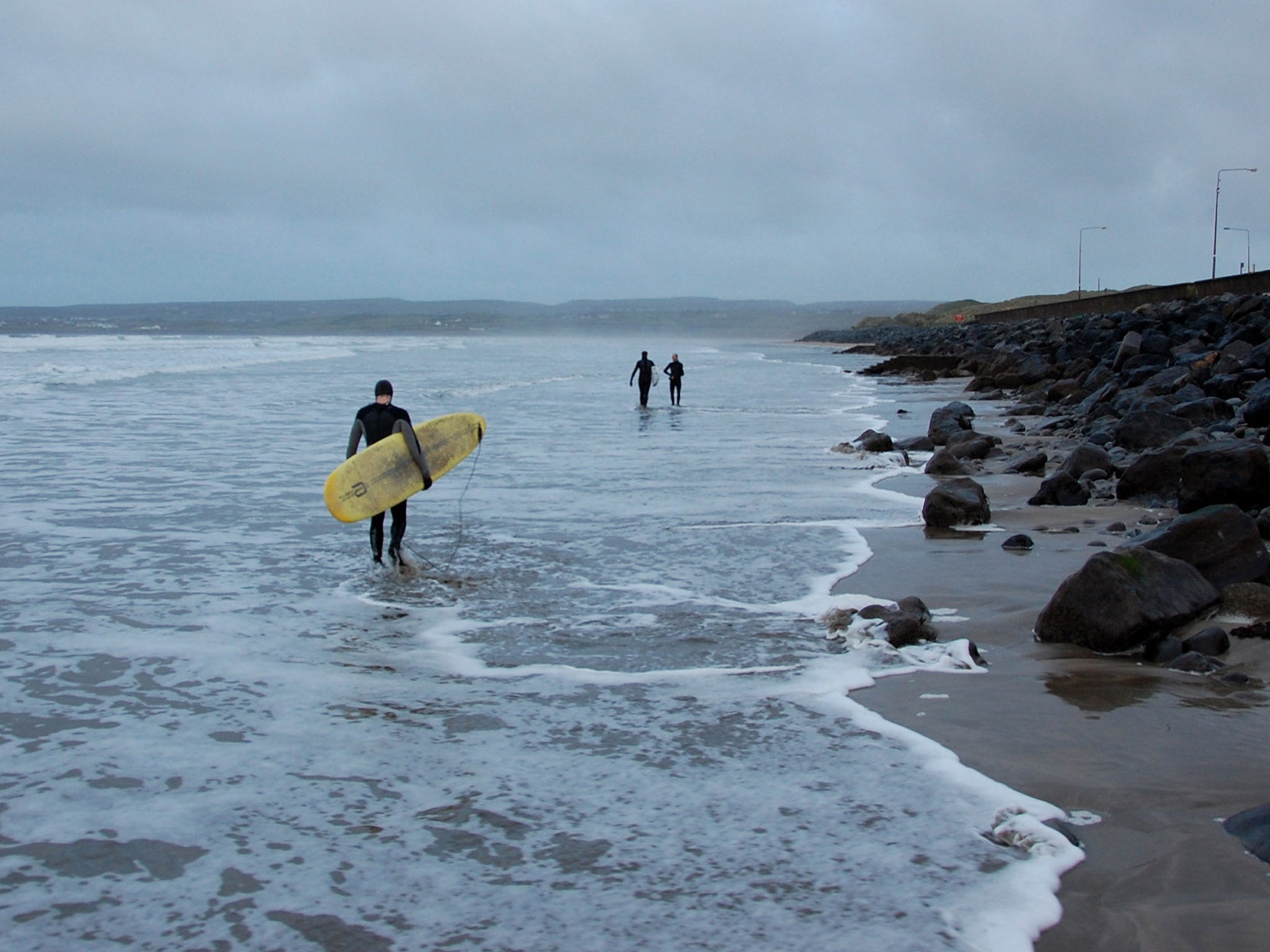 Where The Wild Things Are People Chasing Waves On Ireland S