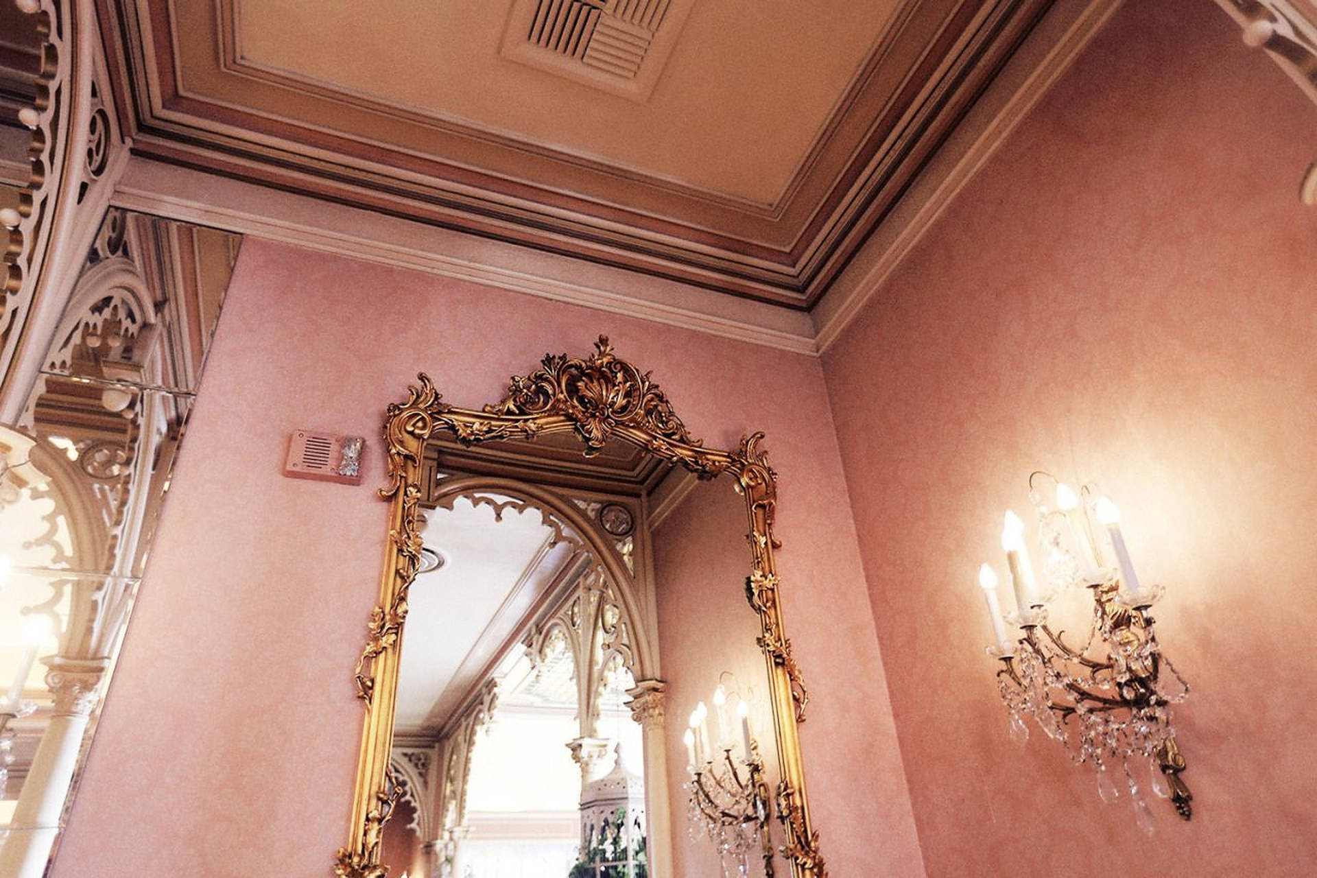 Rose Gold Aesthetic Wallpaper