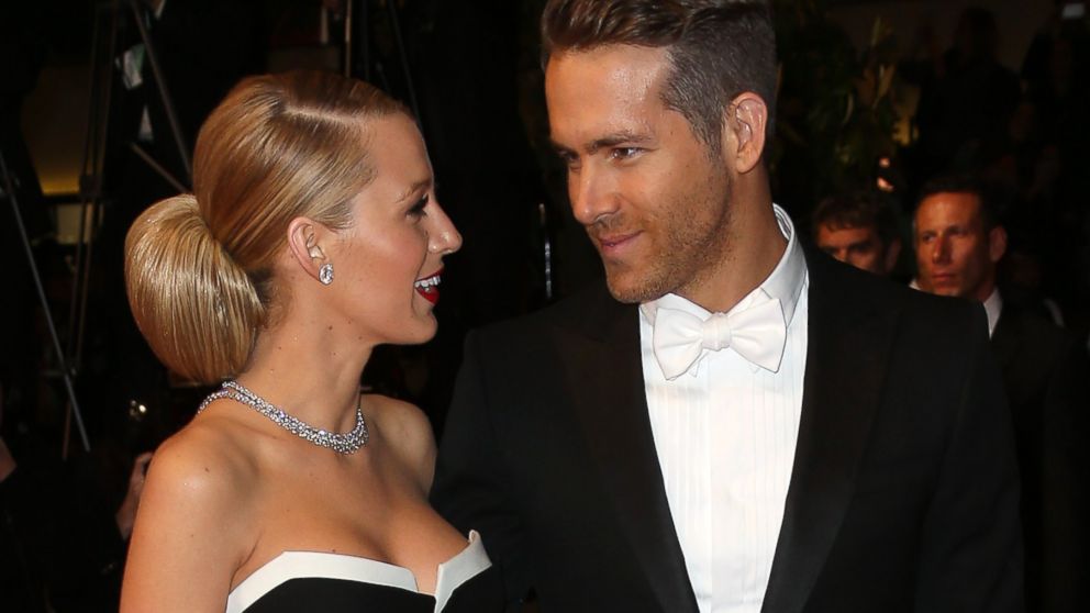 Blake Lively Pregnant She And Husband Ryan Reynolds Expecting
