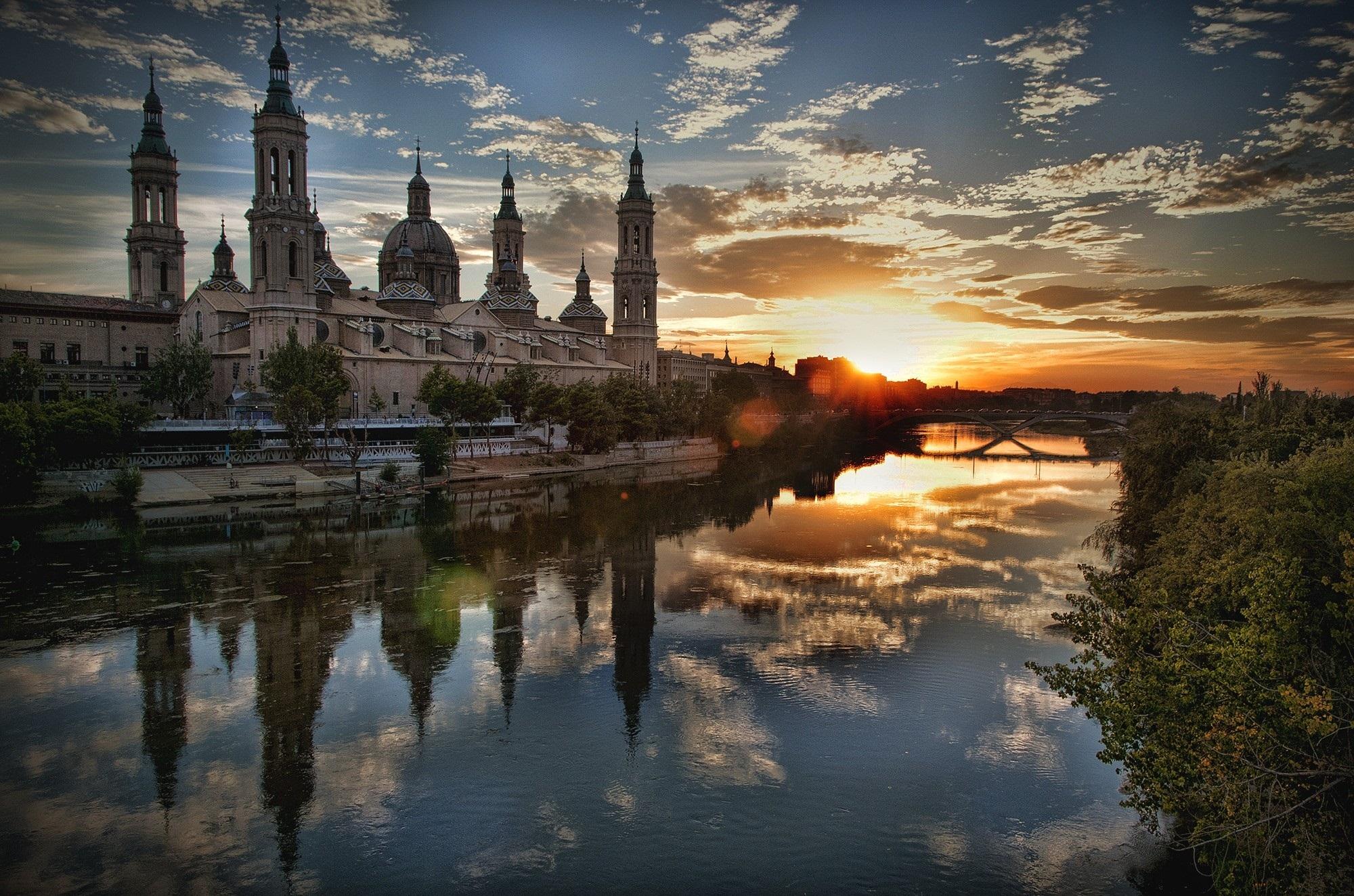 Splendid Sunrise At Zaragoza Spain HD Wallpaper