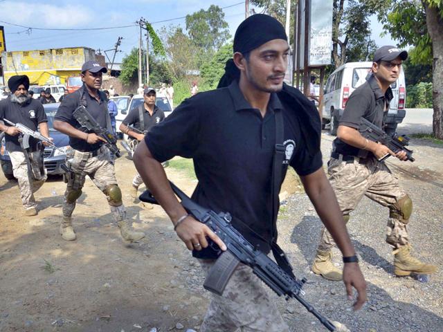 Gurdaspur attack ends after 11 hour gunfight 3 militants