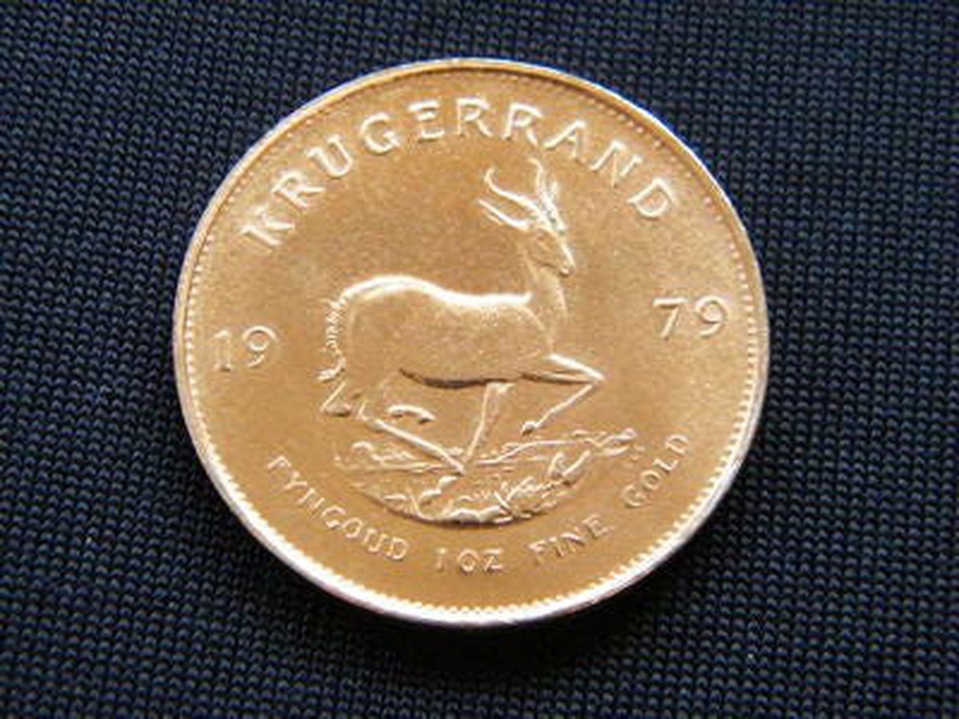 Anonymous Donor Drops Gold Krugerrand In Salvation Army S Red