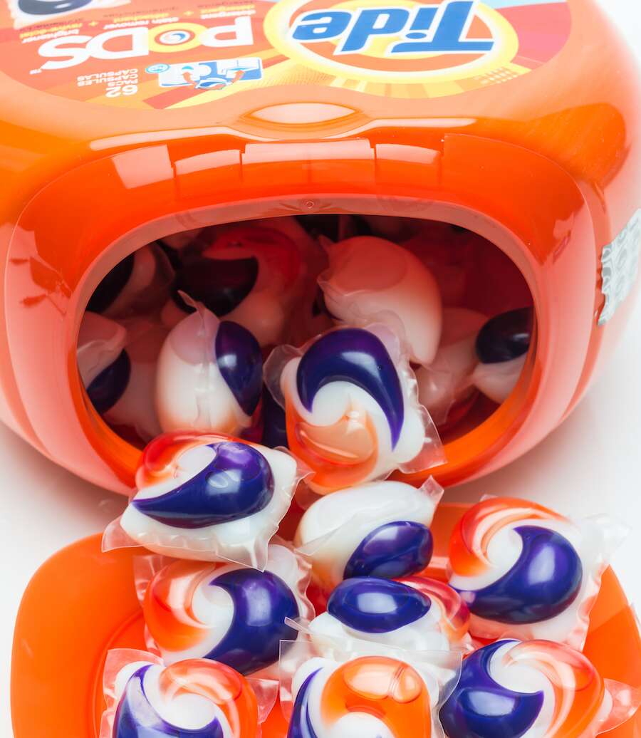 People Are Eating Laundry Detergent Pods For The Tide Pod