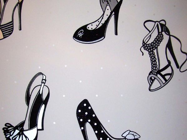 But The One She Really Loves Is This Shoe Wallpaper From Verve