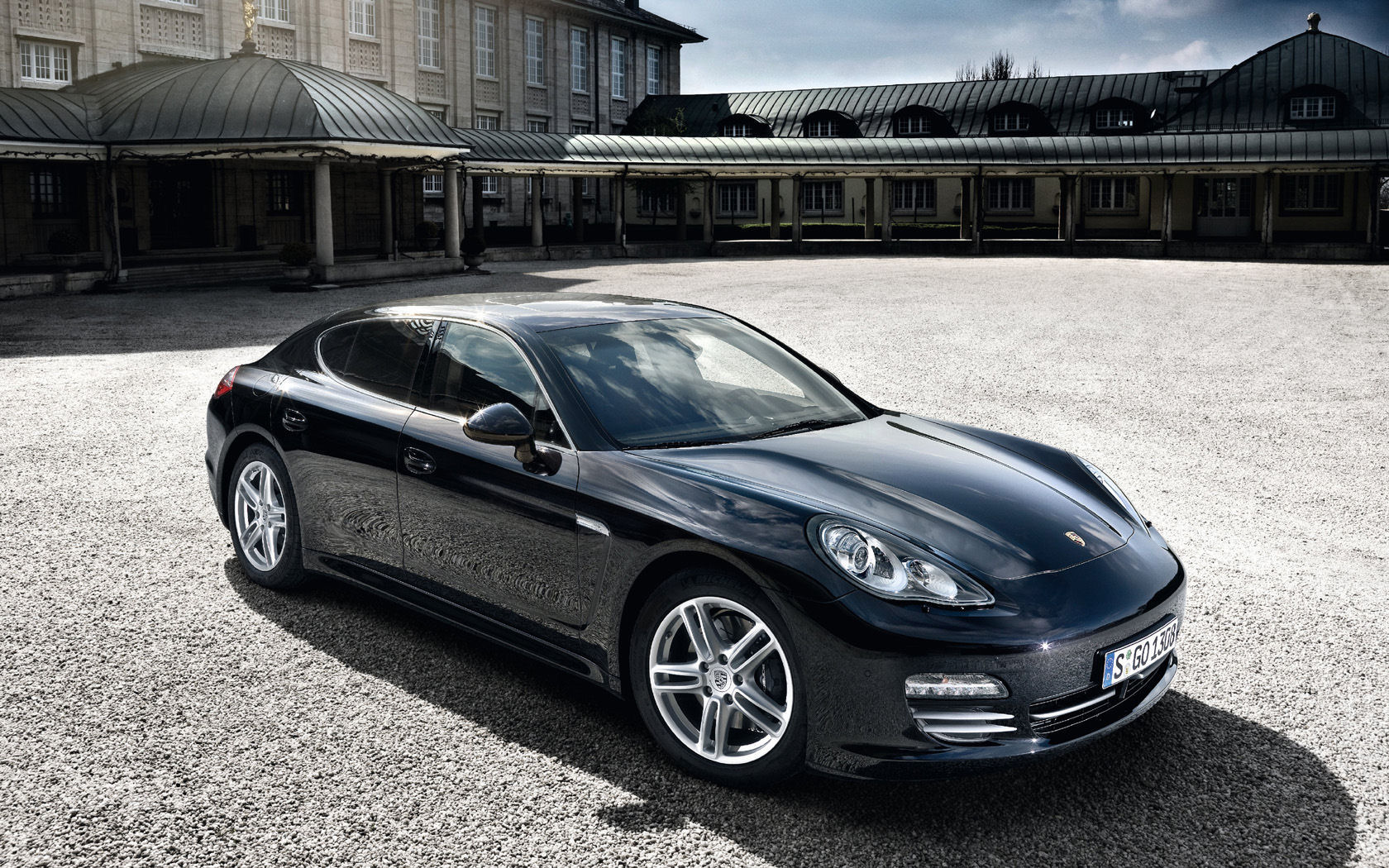 Porsche Porsche Panamera Porsche Panamera Desktop Wallpapers 1680x1050