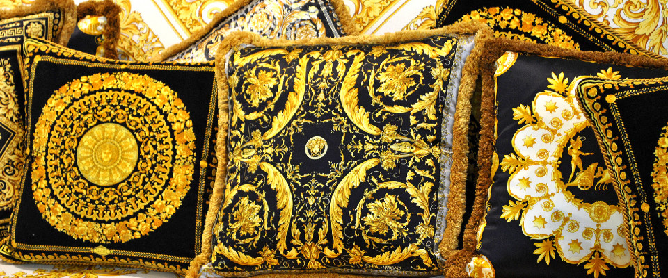 Versace Wallpaper Baroque Luxury Wallpaper Floral 387045 Gold Silver Grey  Designer Logo Medusa 1005 x 070 m Made in Germany  Amazoncouk DIY   Tools