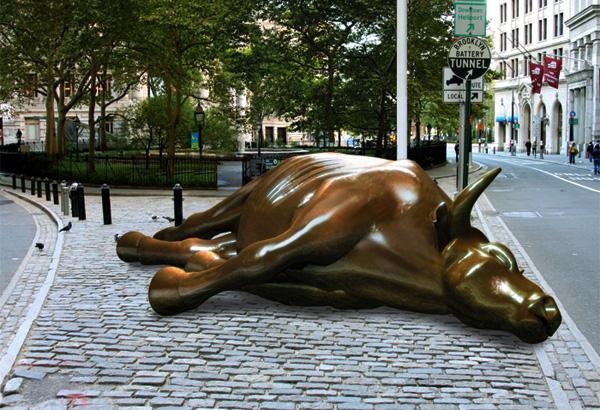 Dead Wall Street Bull Occupy WorldWall