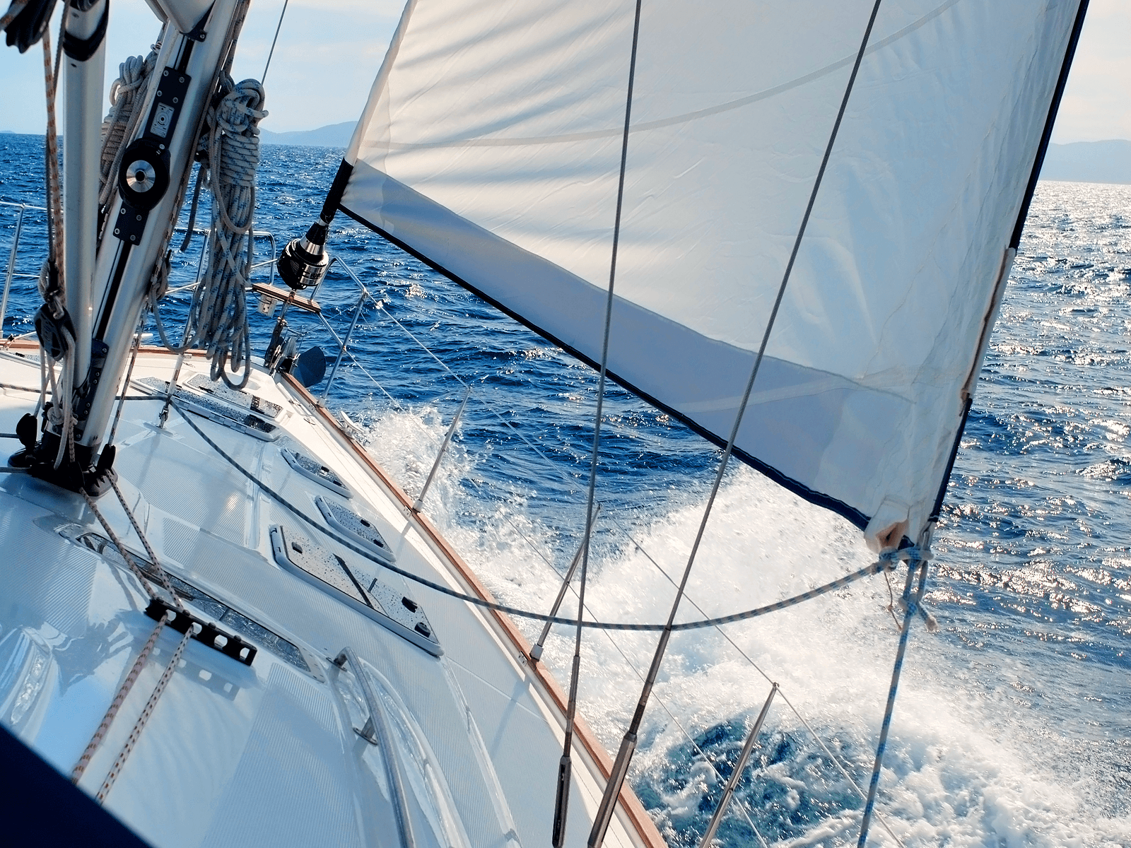 Sailing Wallpaper