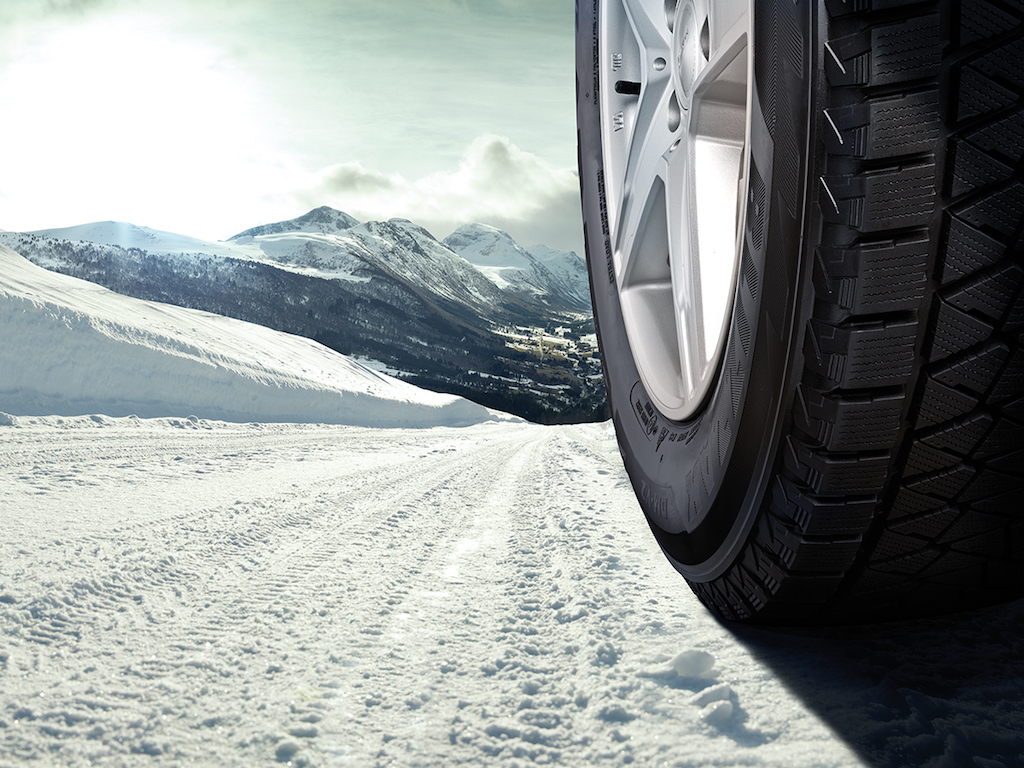 Stay Safe Timely Winter Driving Tyre Sense From Bridgestone