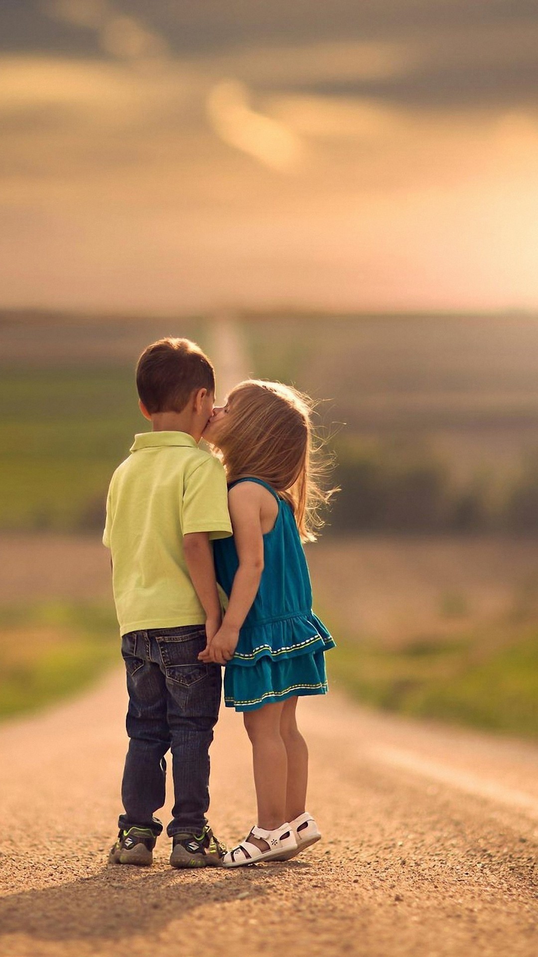 Love Couple Wallpaper