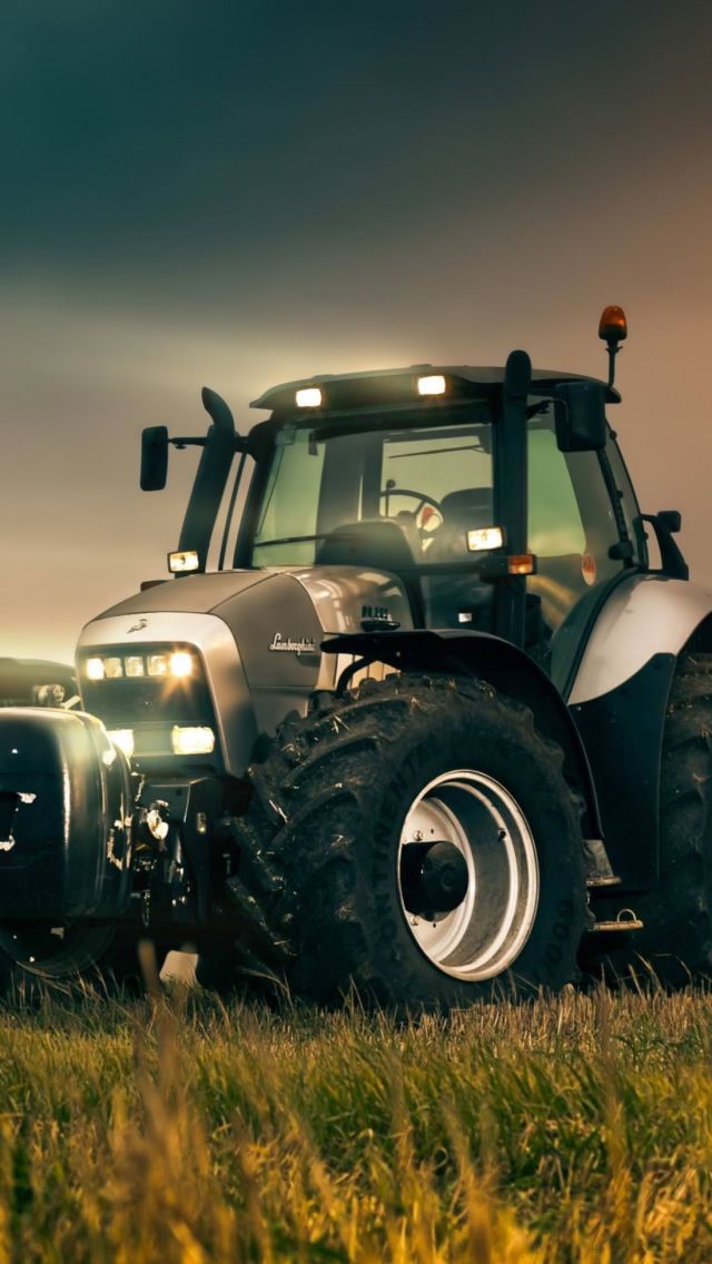 Lamborghini R8 Tractor iPhone 5s Wallpaper Tractors