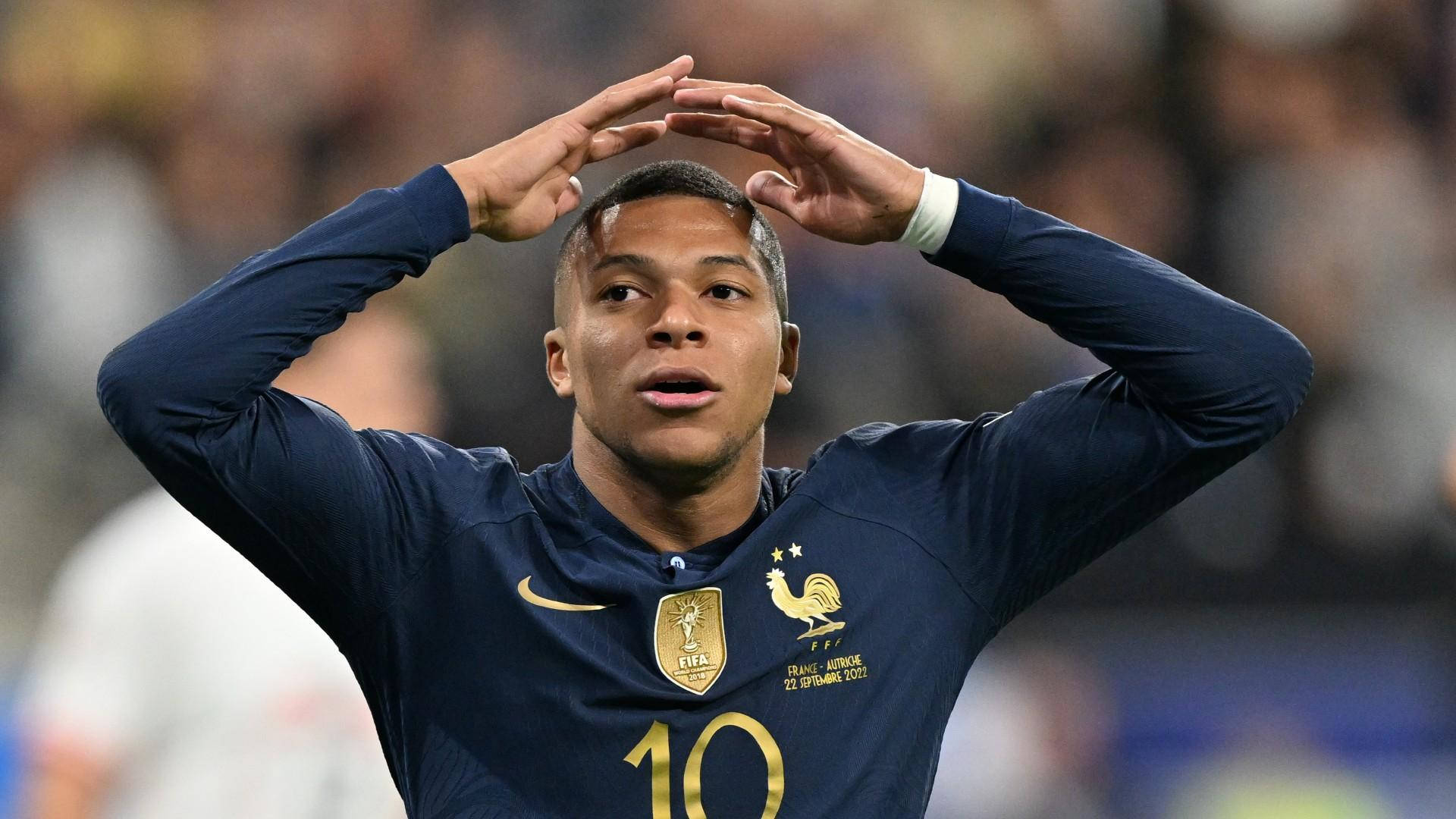 Kylian Mbappe Wallpaper