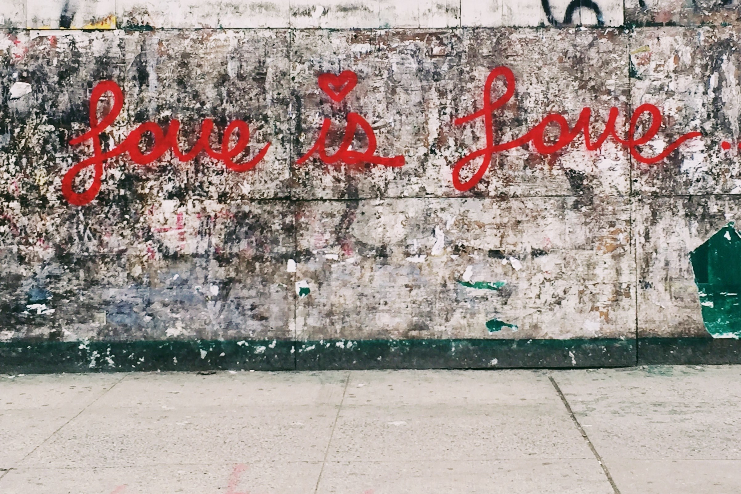 Love Is 4k HD Wallpaper