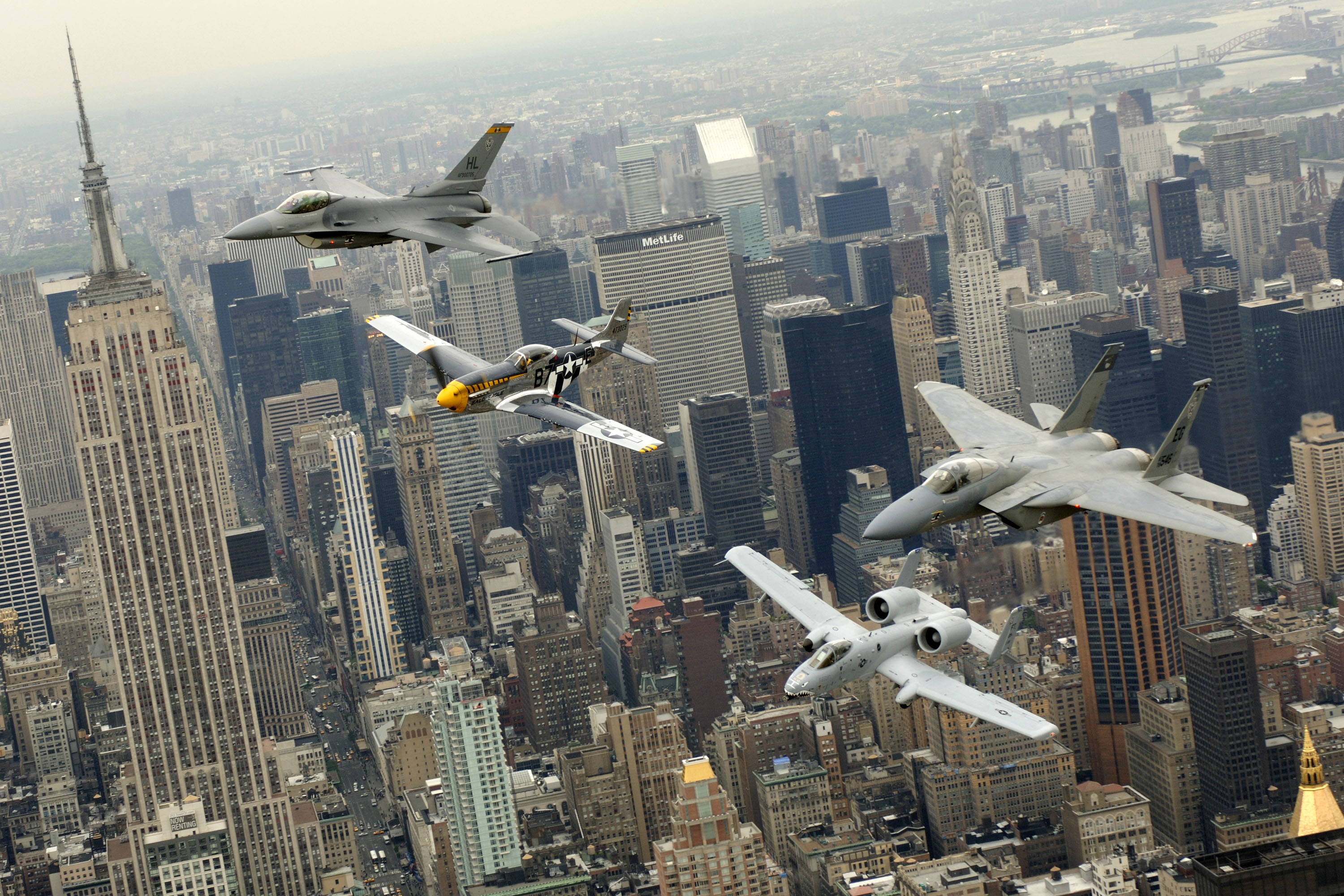 Military Jets Over City Wallpaper