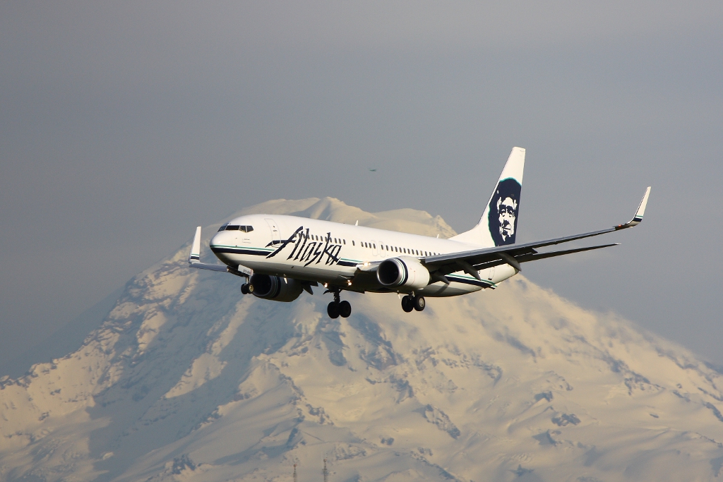Alaska Airlines Boeing With Mount Rainier In The Background Photo