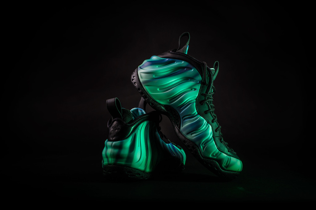 Detailed Image Of The Nike Air Foamposite One Northern Lights