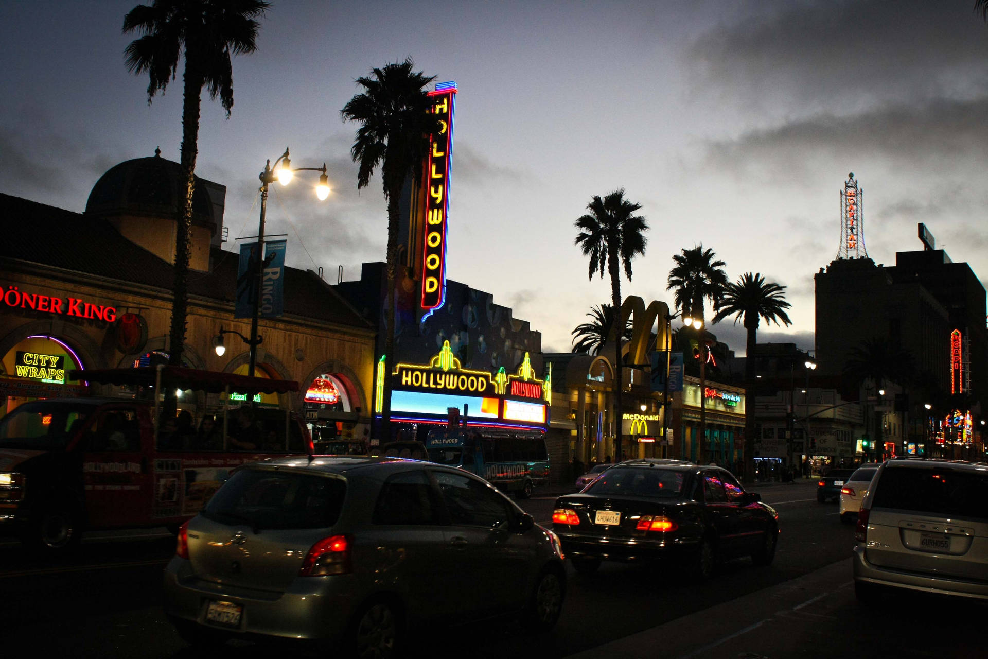 Top Hollywood Street Wallpaper Full HD 4k To Use