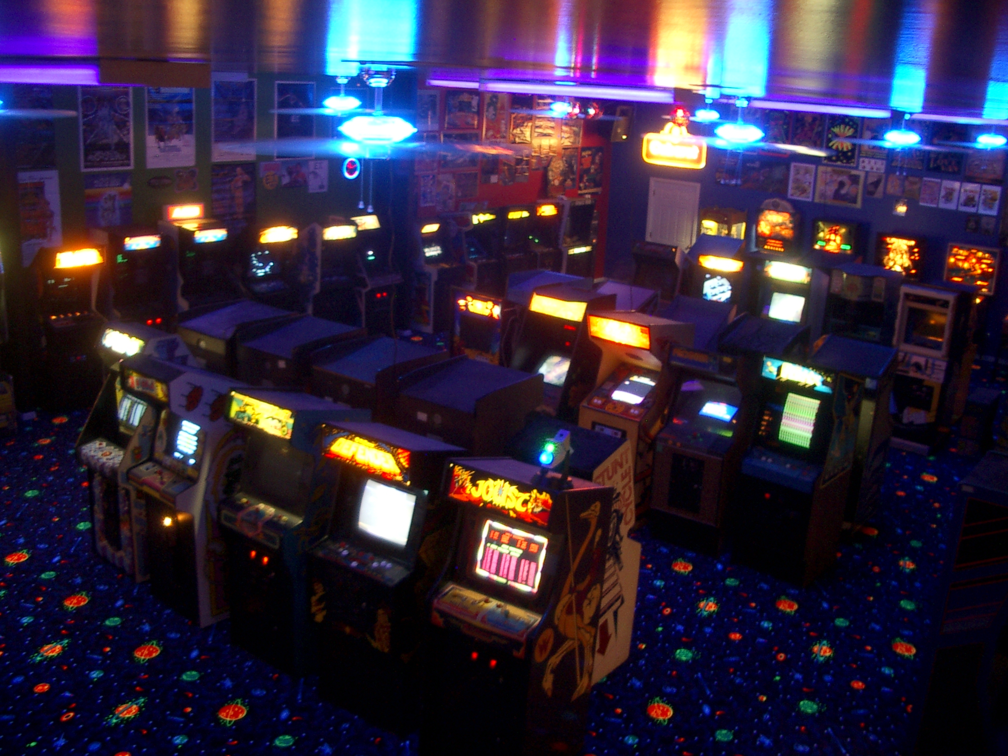 Luna City Arcade One Of The Home Game Rooms Featured In Film