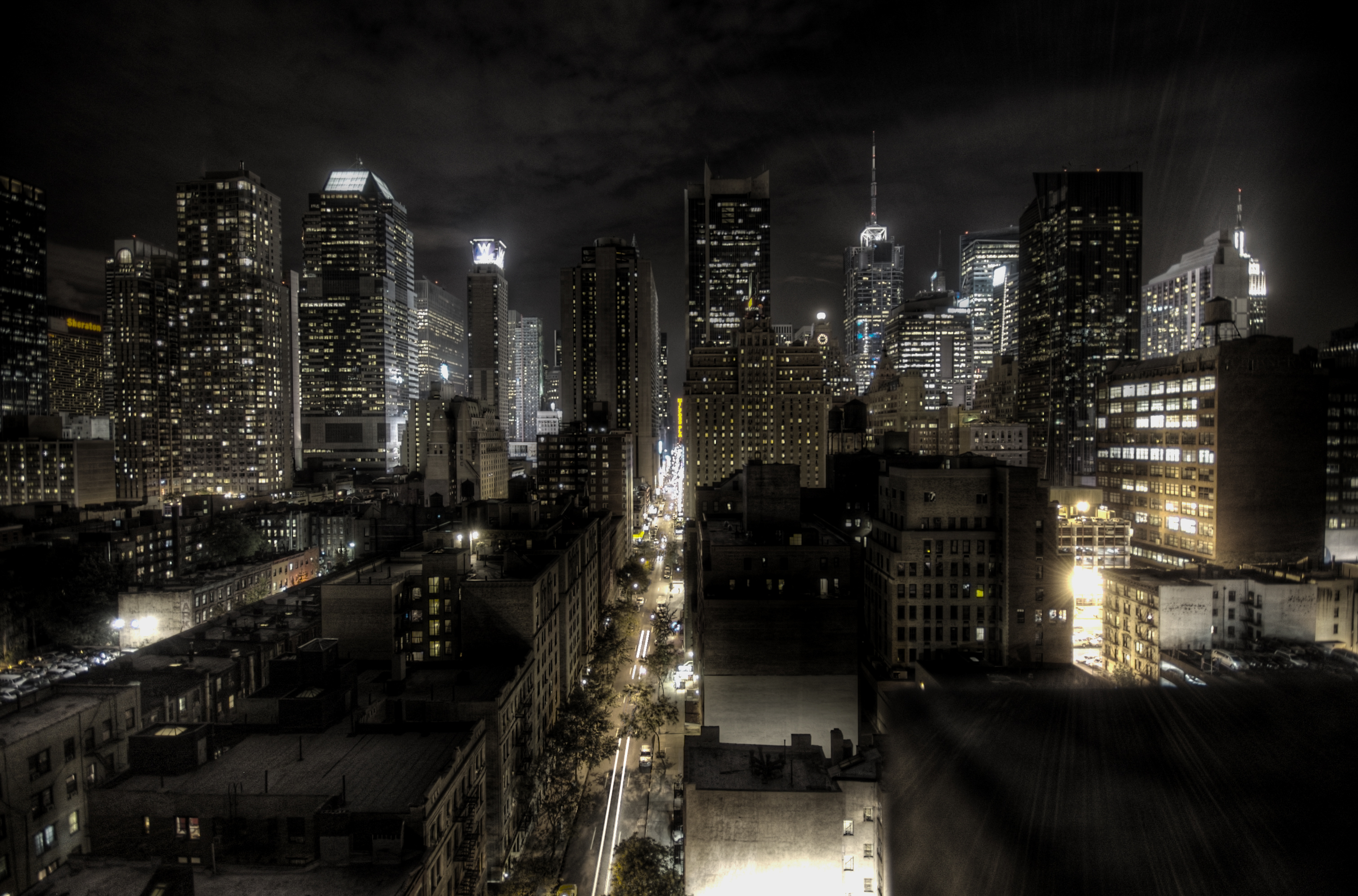 Description New York City at night HDRjpg