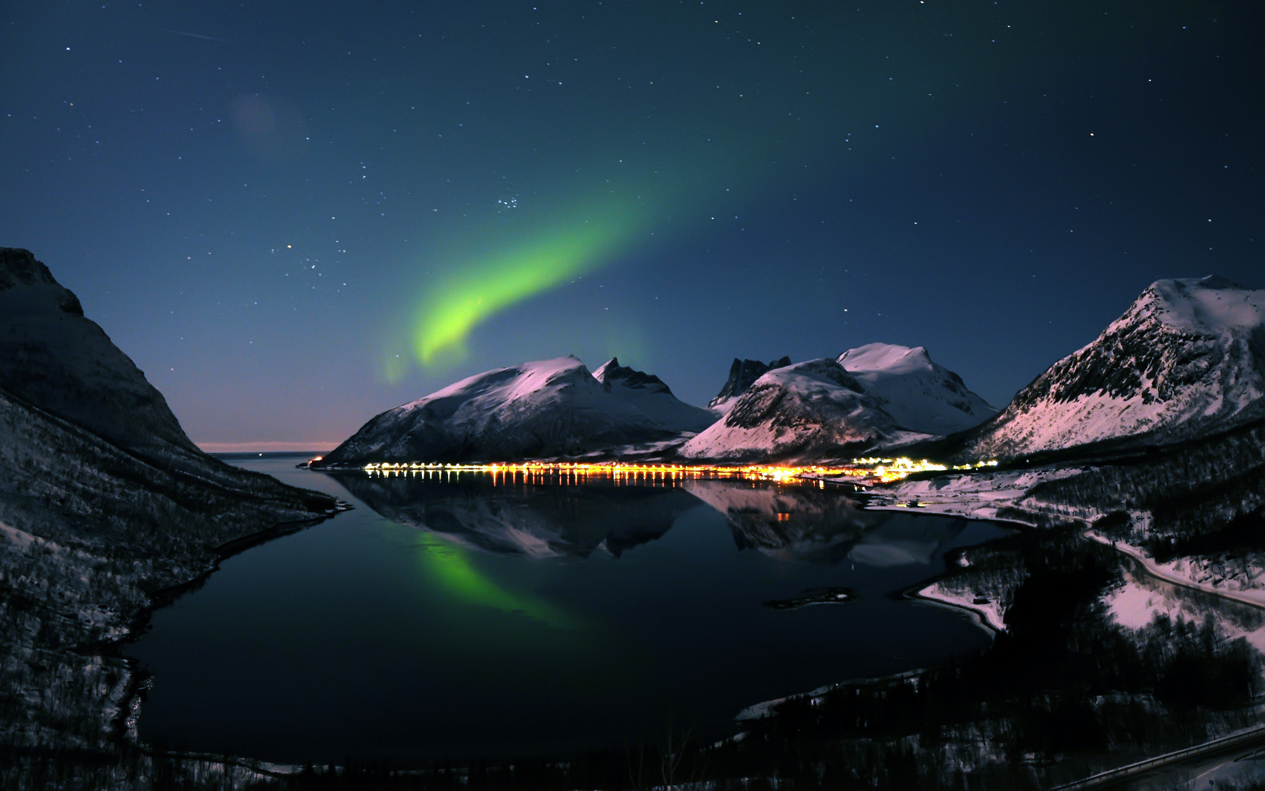 Real Northern Lights HD Wallpaper Background Image