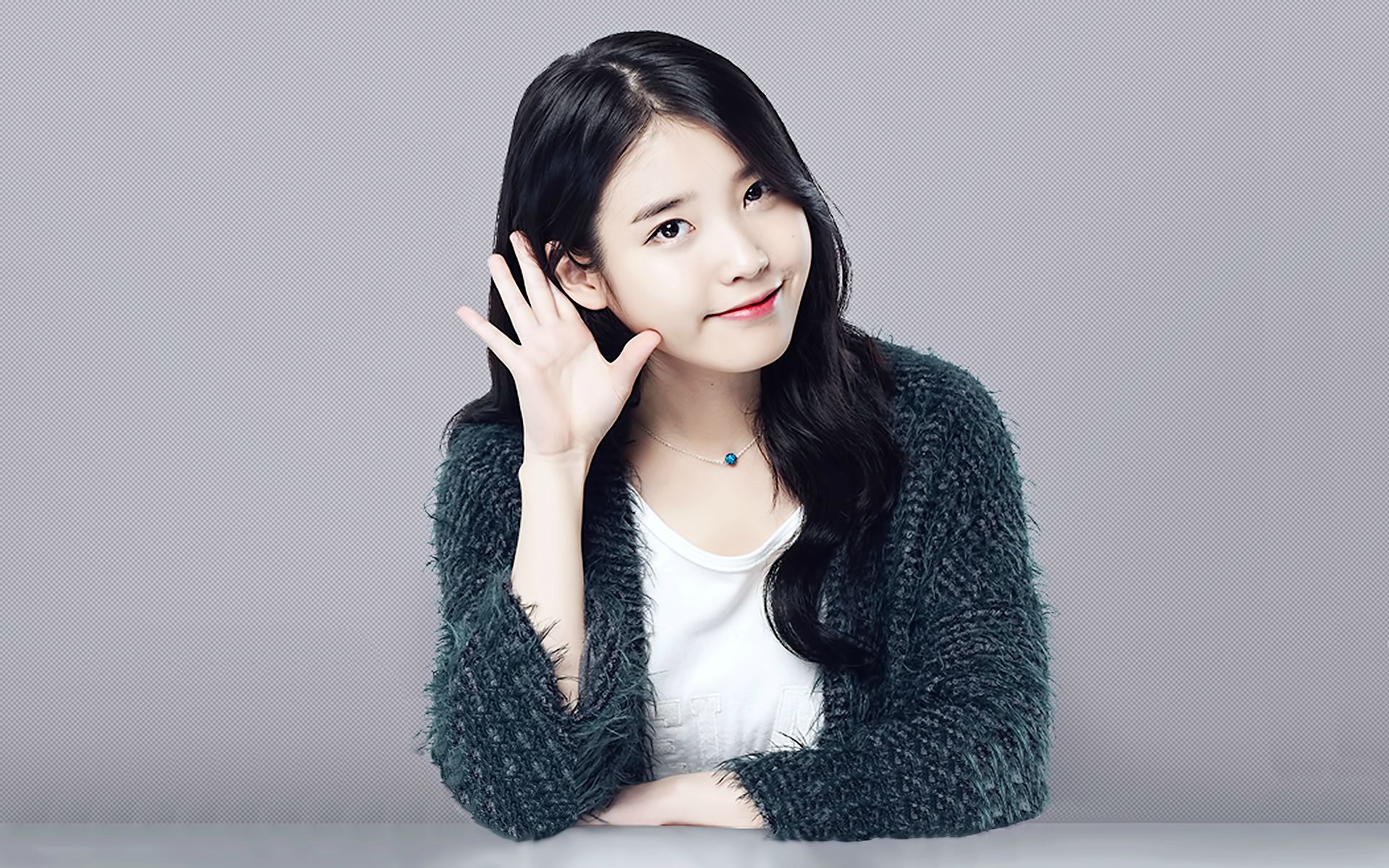 Iu Wallpaper On