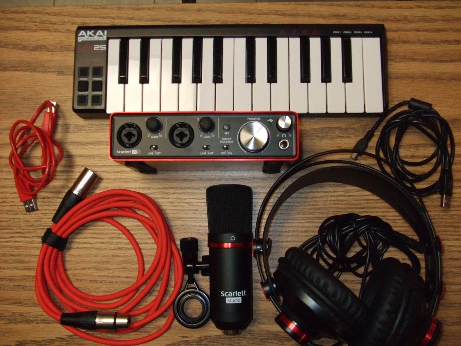 Focusrite 2i2 Studio With Akai Mini Midi Keyboard Sold