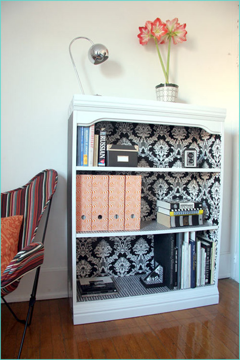 Weekend Project Diy Wallpapered Bookshelf Pepper Design