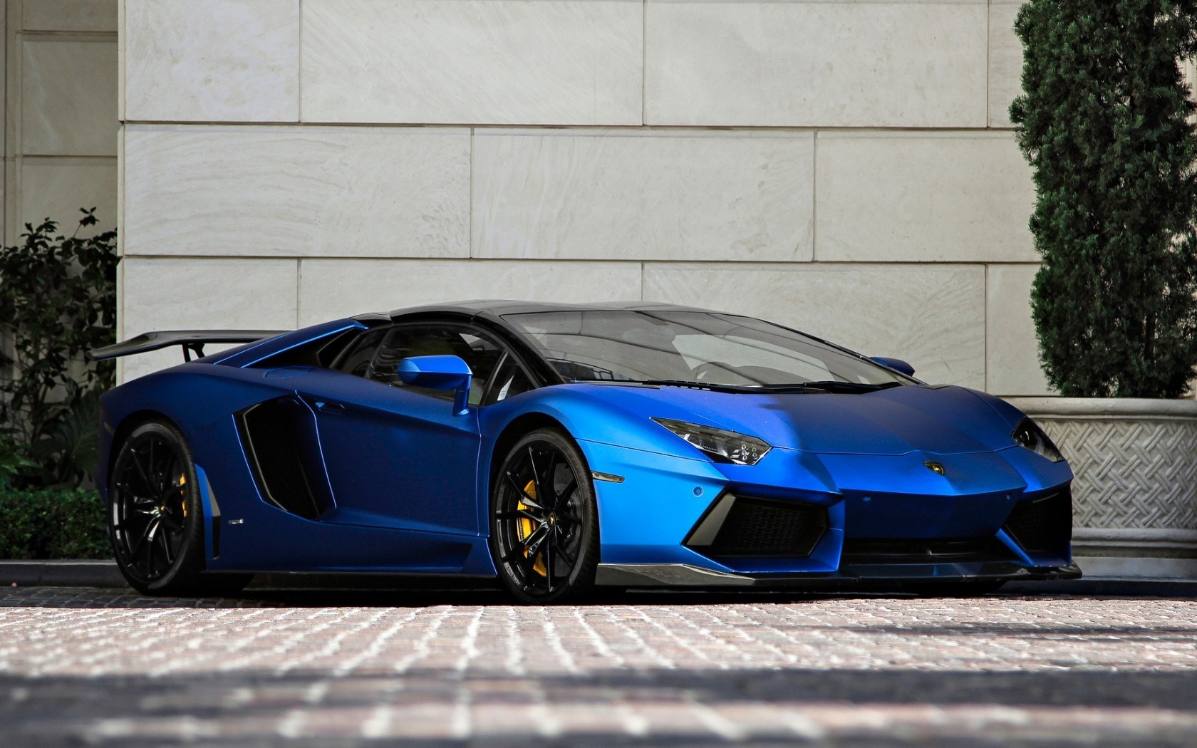 Lamborghini Diablo Blue Image