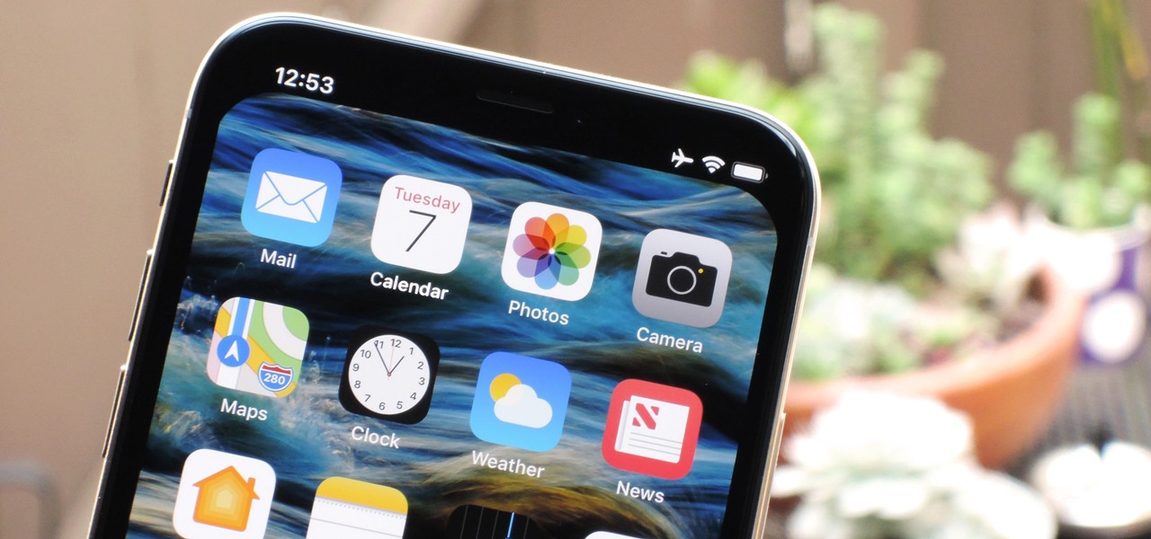 These iPhone X Wallpapers Can Completely Hide the Notch iOS