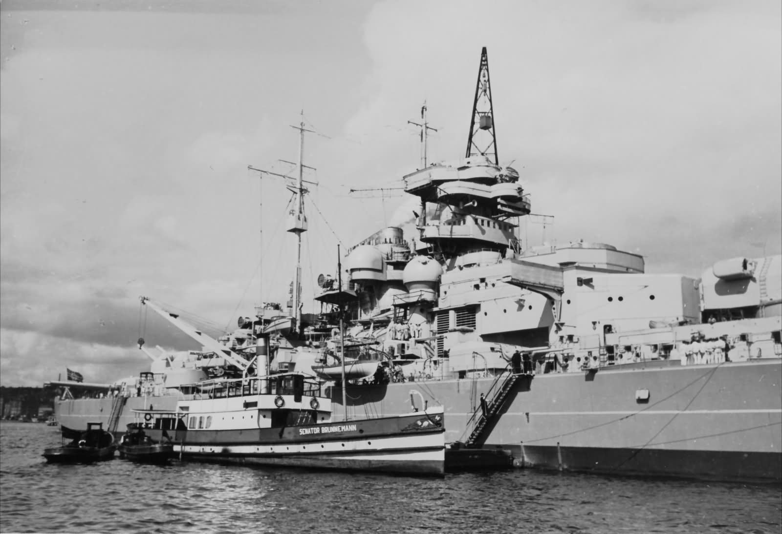 Broadside view of Bismarck battleship World War Photos
