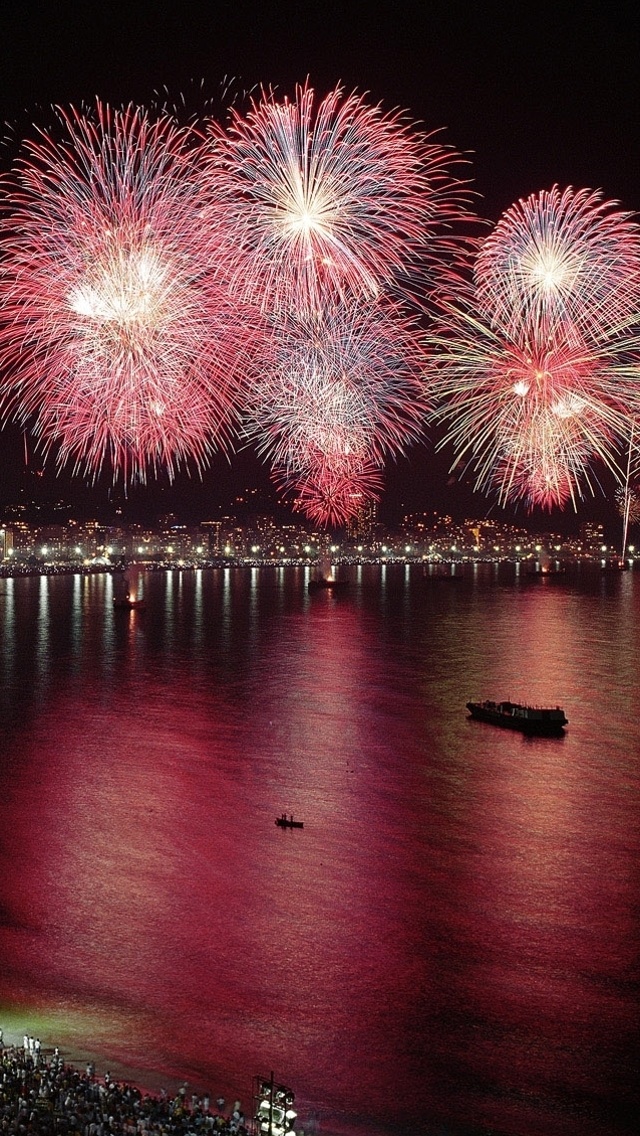 Fireworks Exploding iPhone Wallpaper