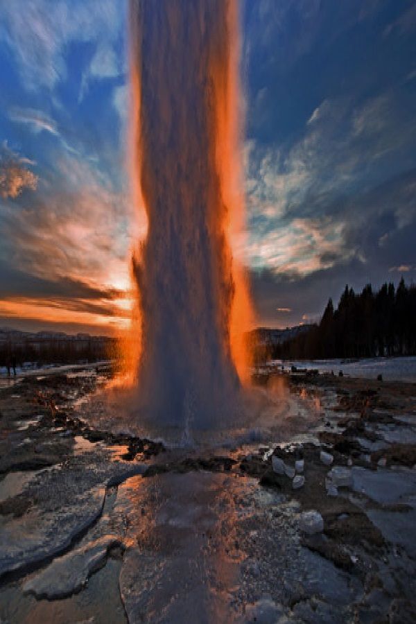 The Astonishing Strokkur Fountain Geyser Video Beautiful