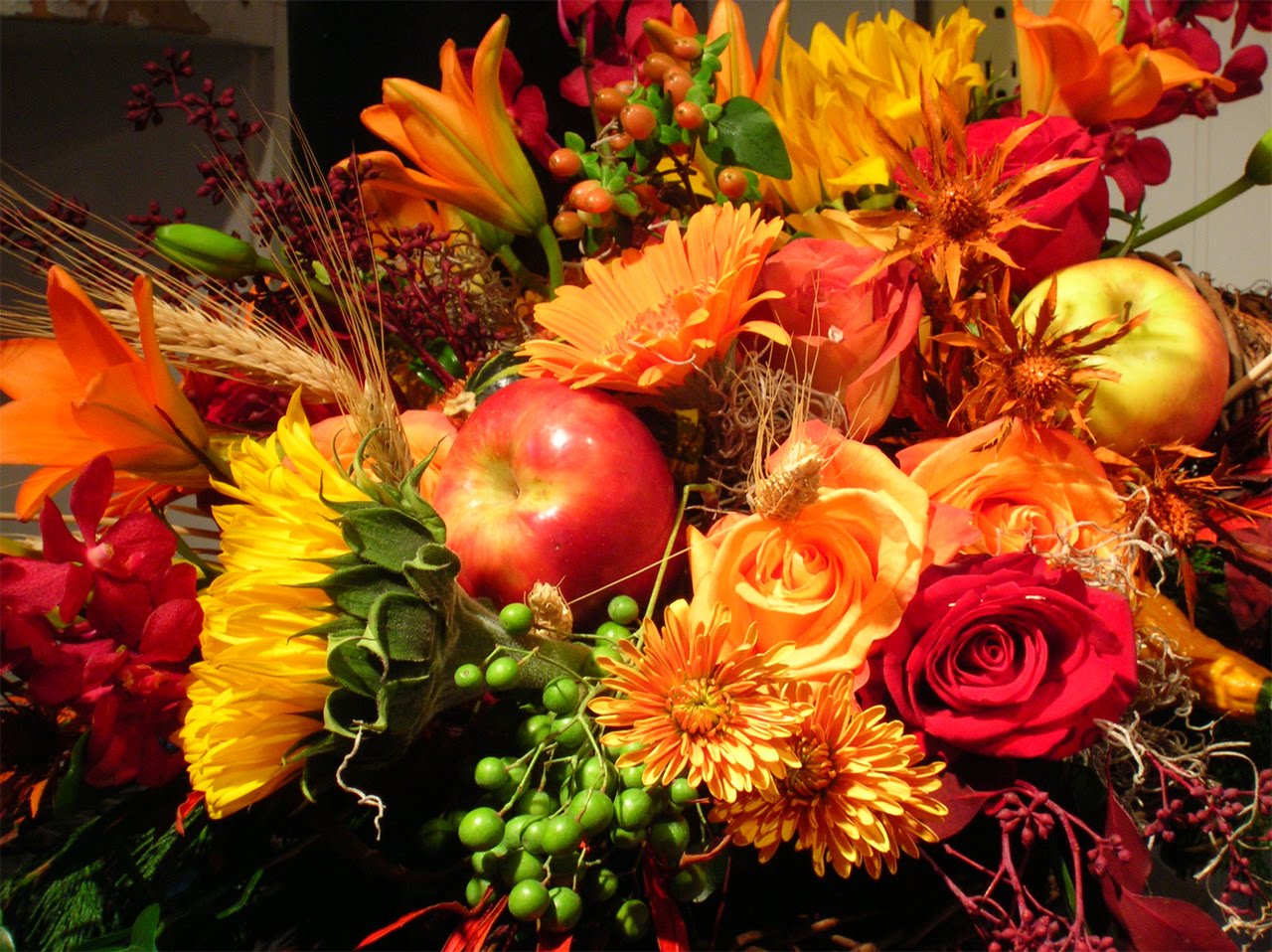 Desktop Puter By Setting Any Of These Thanksgiving Flower Wallpaper