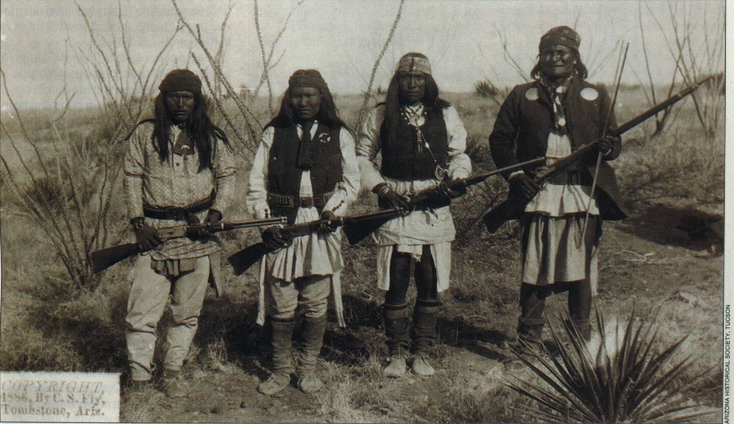 Carroll Bryant American Indians Geronimo 1440x832