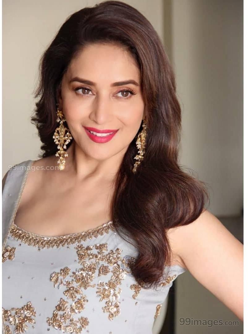 Madhuri Dixit Beautiful HD Photoshoot Stills Mobile Wallpaper