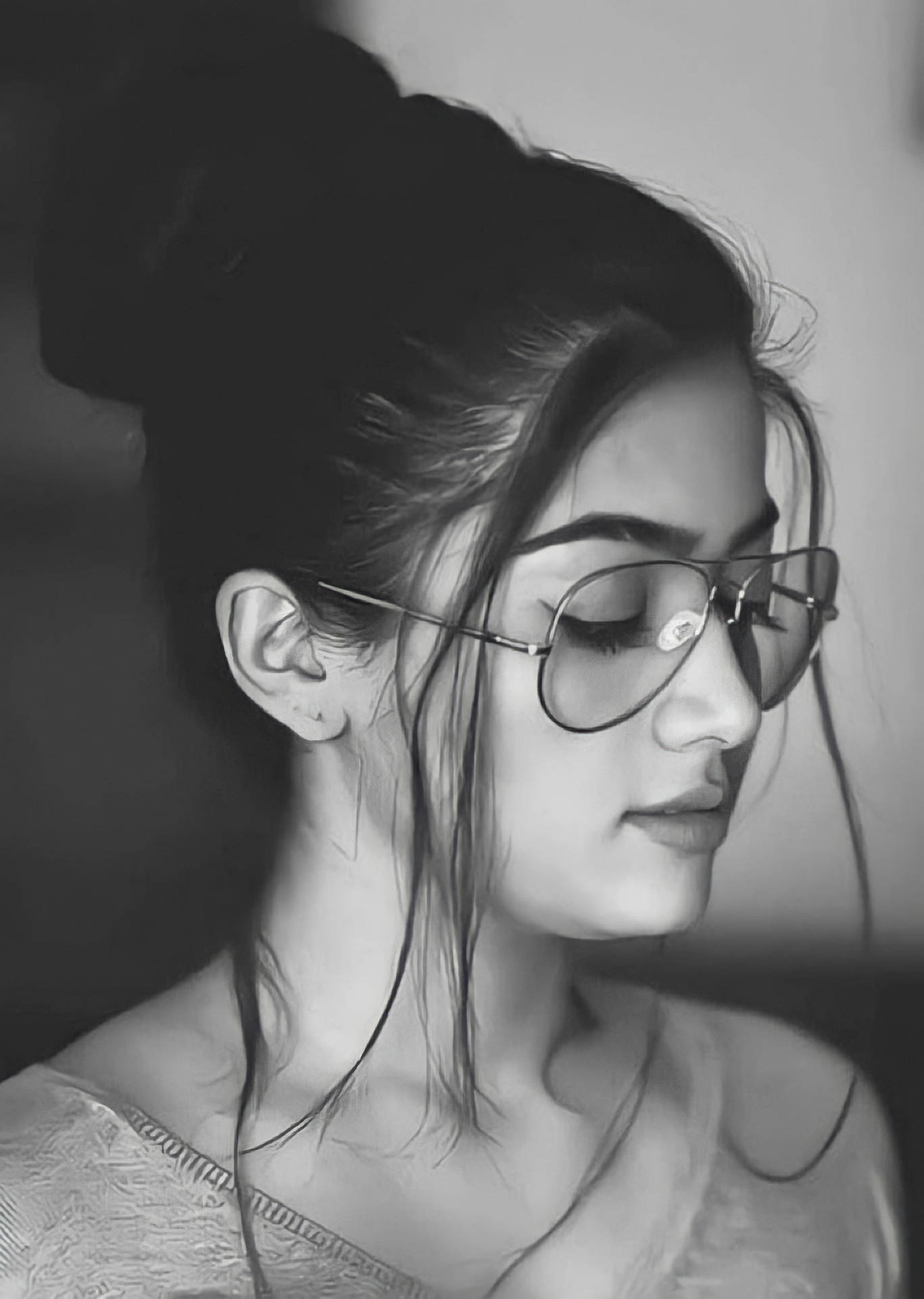 Rashmika Mandanna HD Black And White Njo66bs4g0n9ysp6 Wallpaper