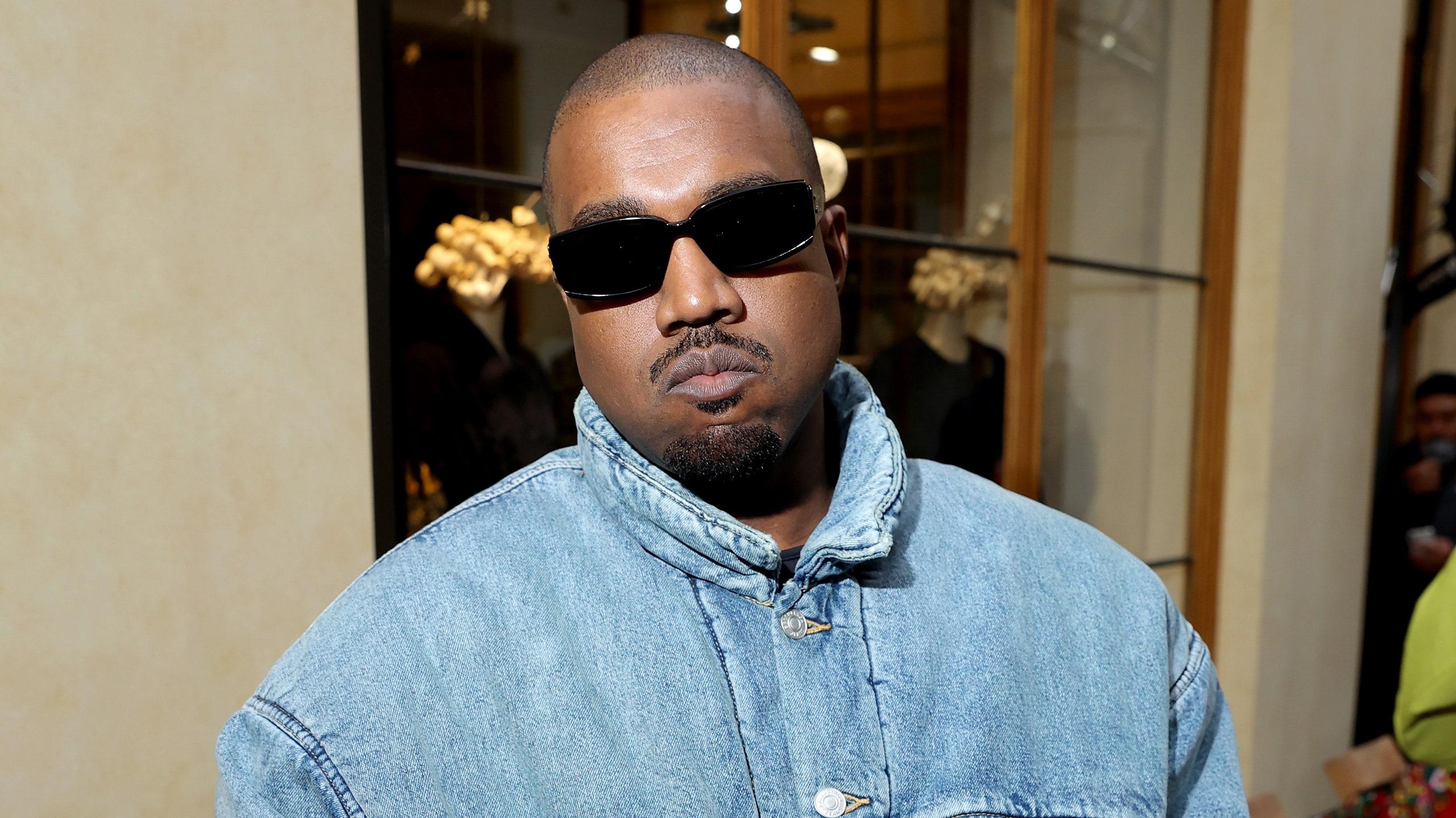 Kanye West S Toxic Behavior Toward Kim Kardashian Is Going