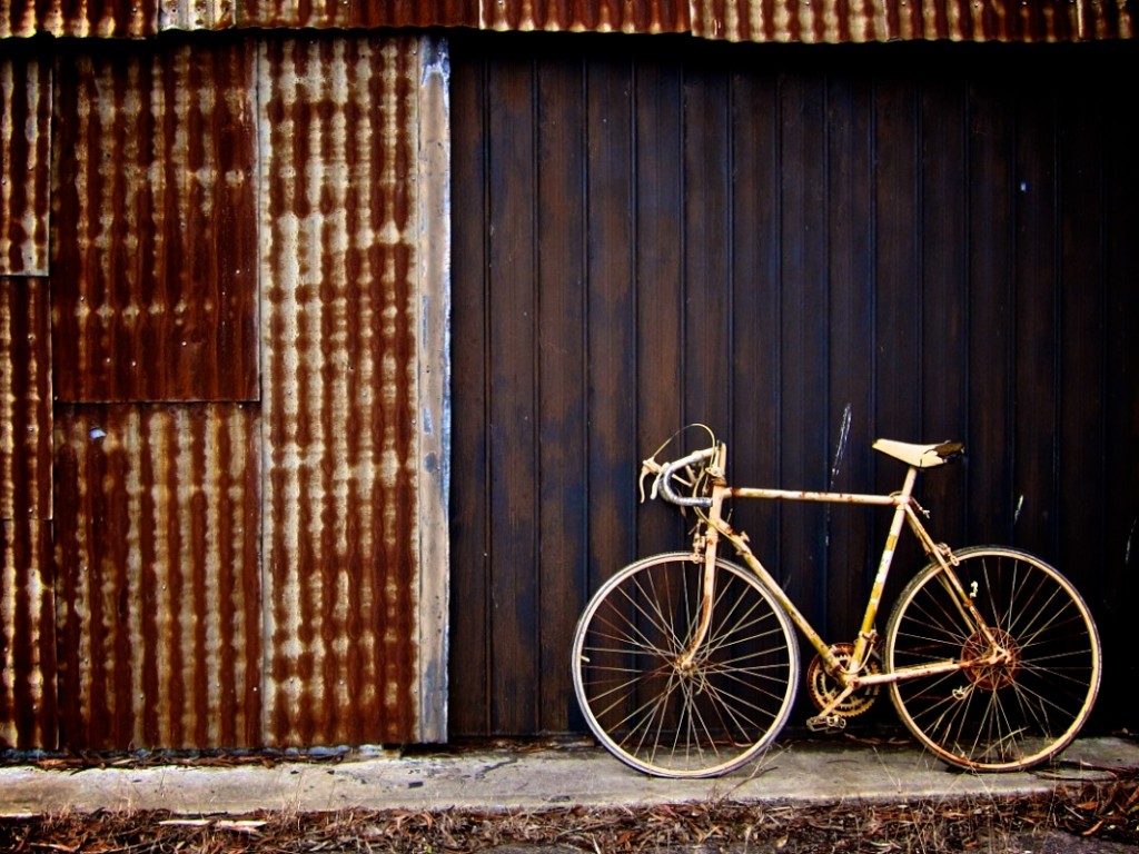 Vintage Bicycle Wallpaper HD Background