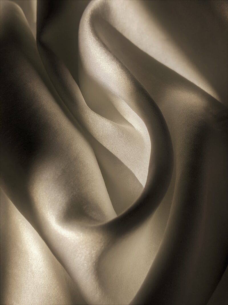 Aesthetic Silk Wallpaper For A Sense Of Luxury Elegance