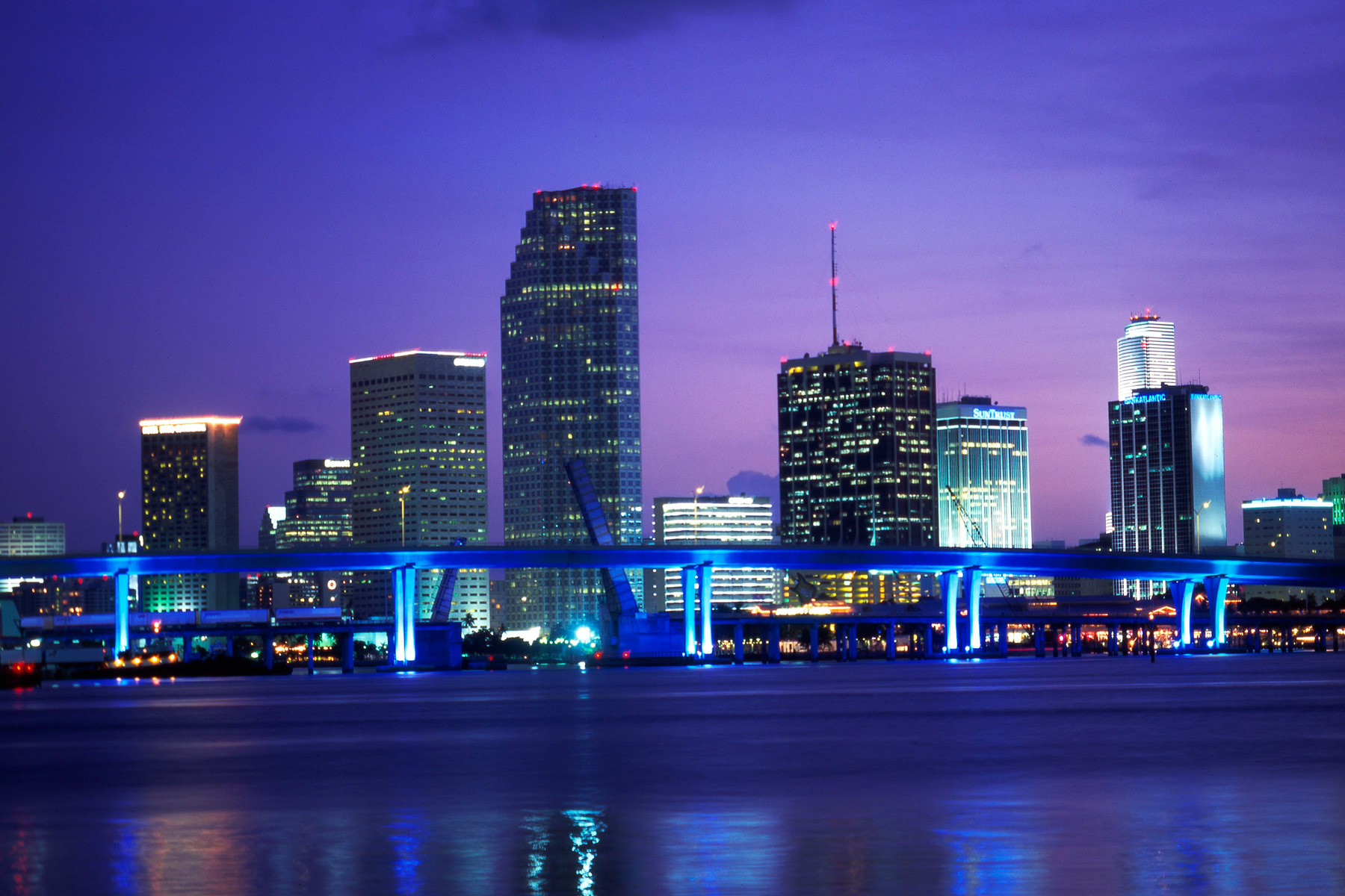 Best Miami Skyline At Night HD Photo Galeries Wallpaper