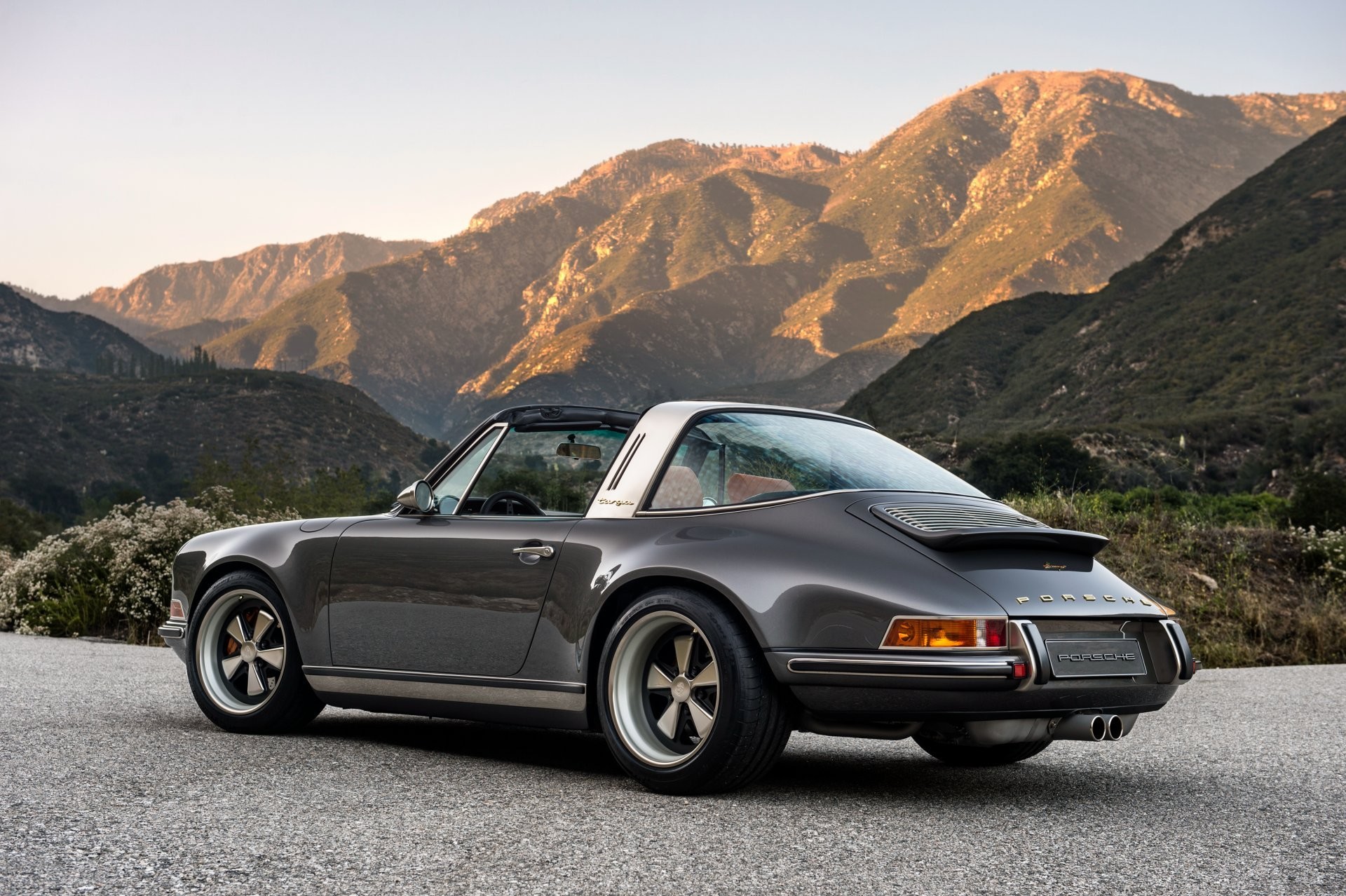 Singer Porsche Wallpaper