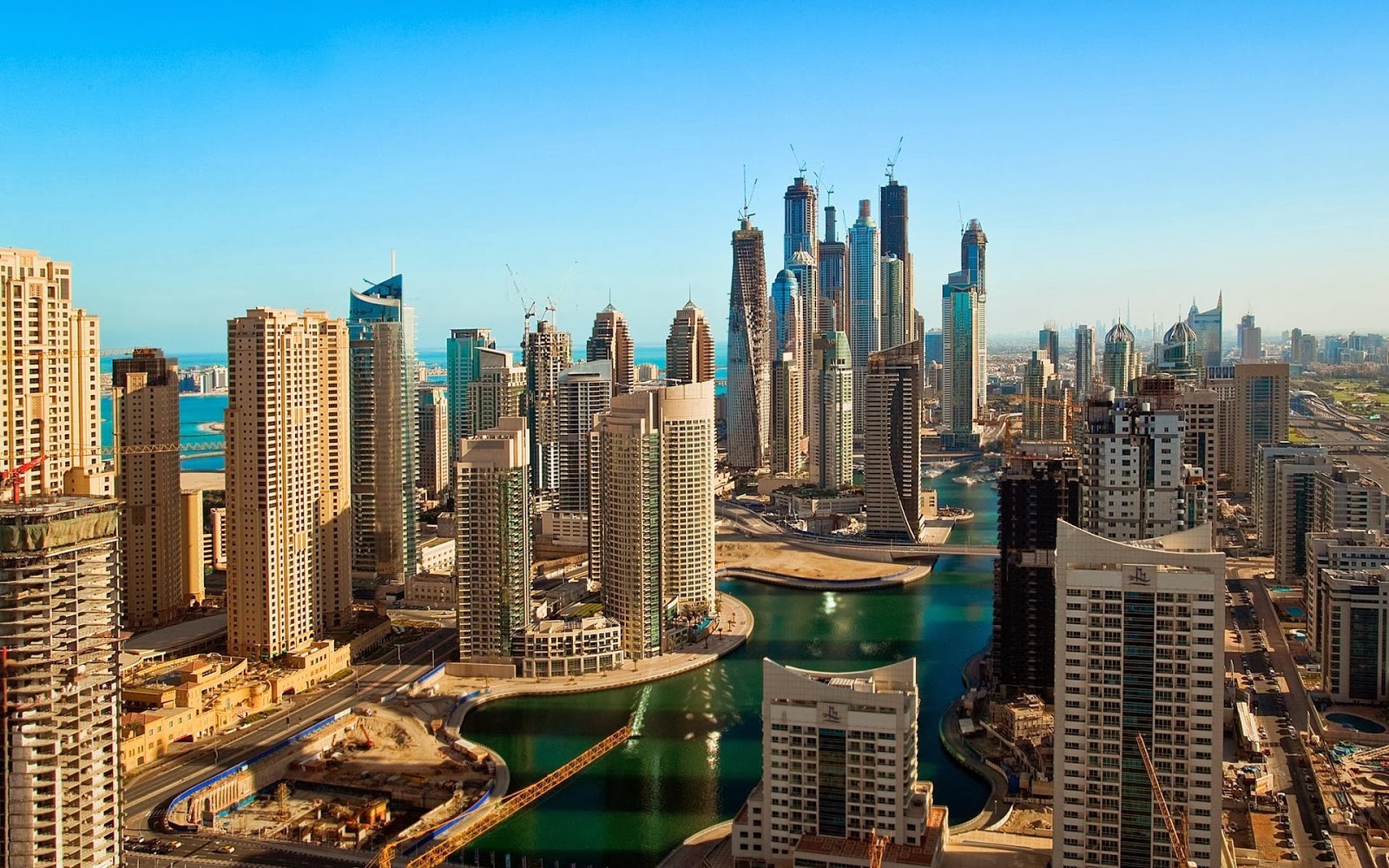 De Hoge Gebouwen In Stad Dubai Verenigde Arabische Emiraten