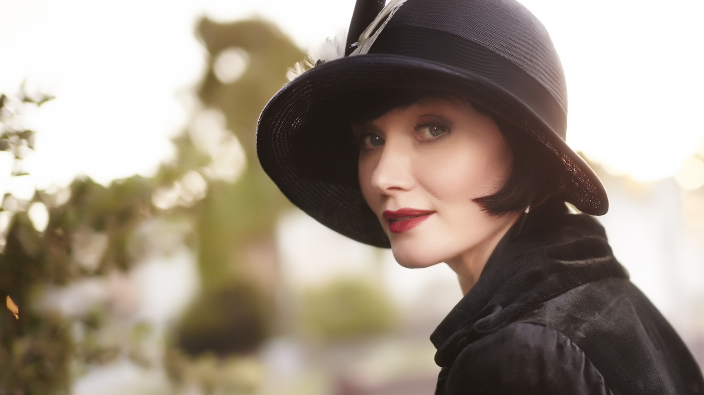 Essie Davis On Playing A Sexually Liberated Superhero Without