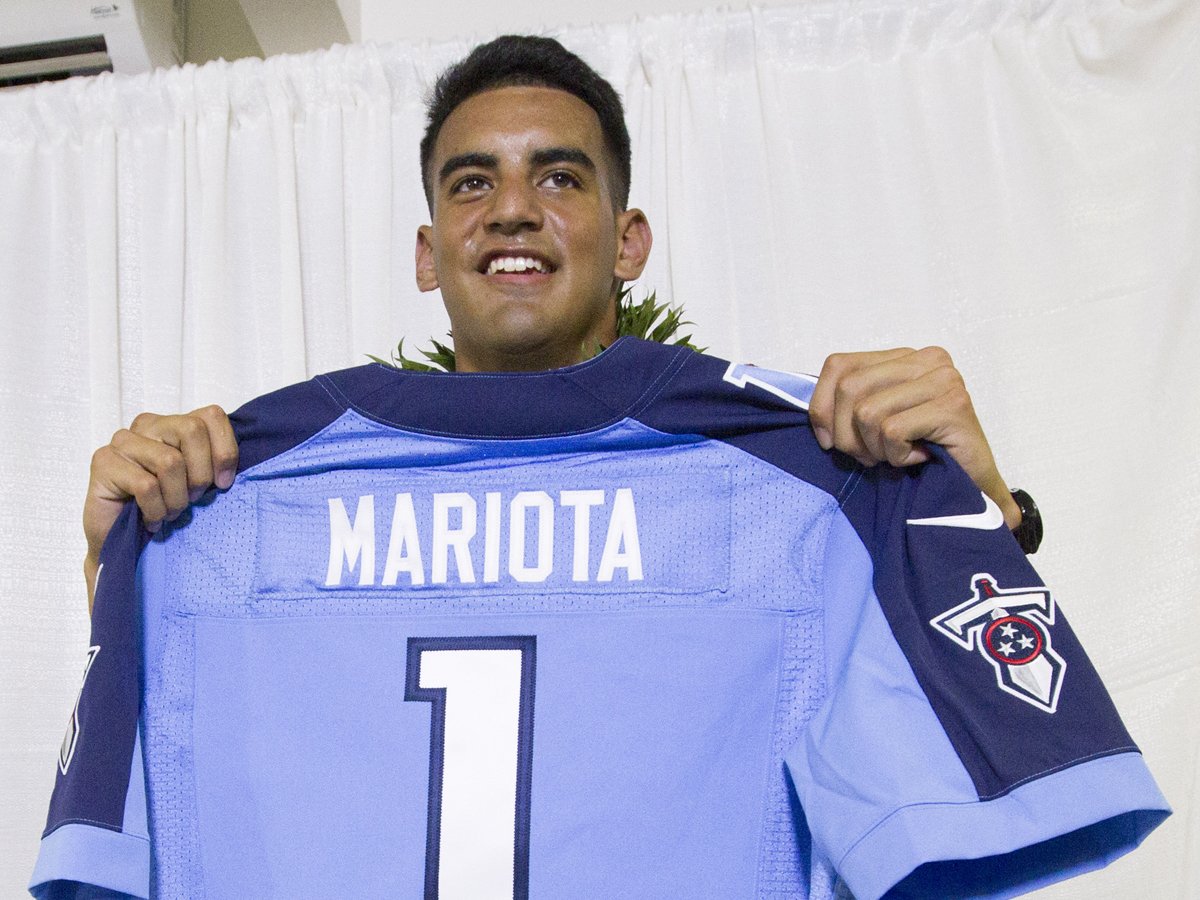 The Titans Surprised Nfl World By Drafting Marcus Mariota But It