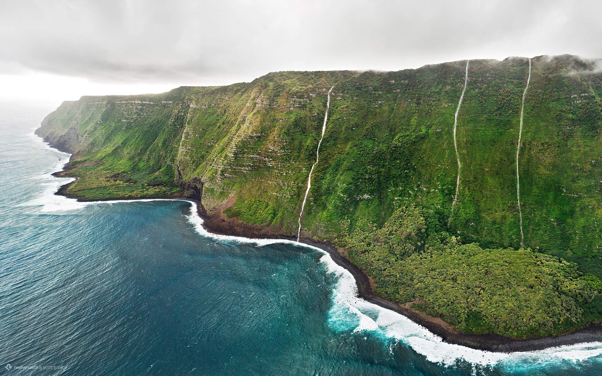 Dual Screen Wallpaper Hawaiian Island Adventure Twelve South