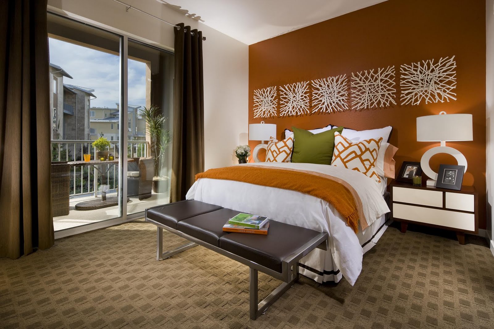 This Orange Bedroom Accent Wall Is A Bold Choice But Works With The