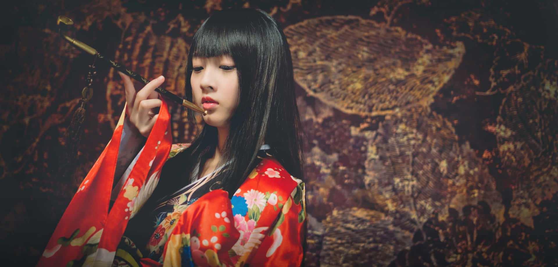 Japanese Women Wallpaper