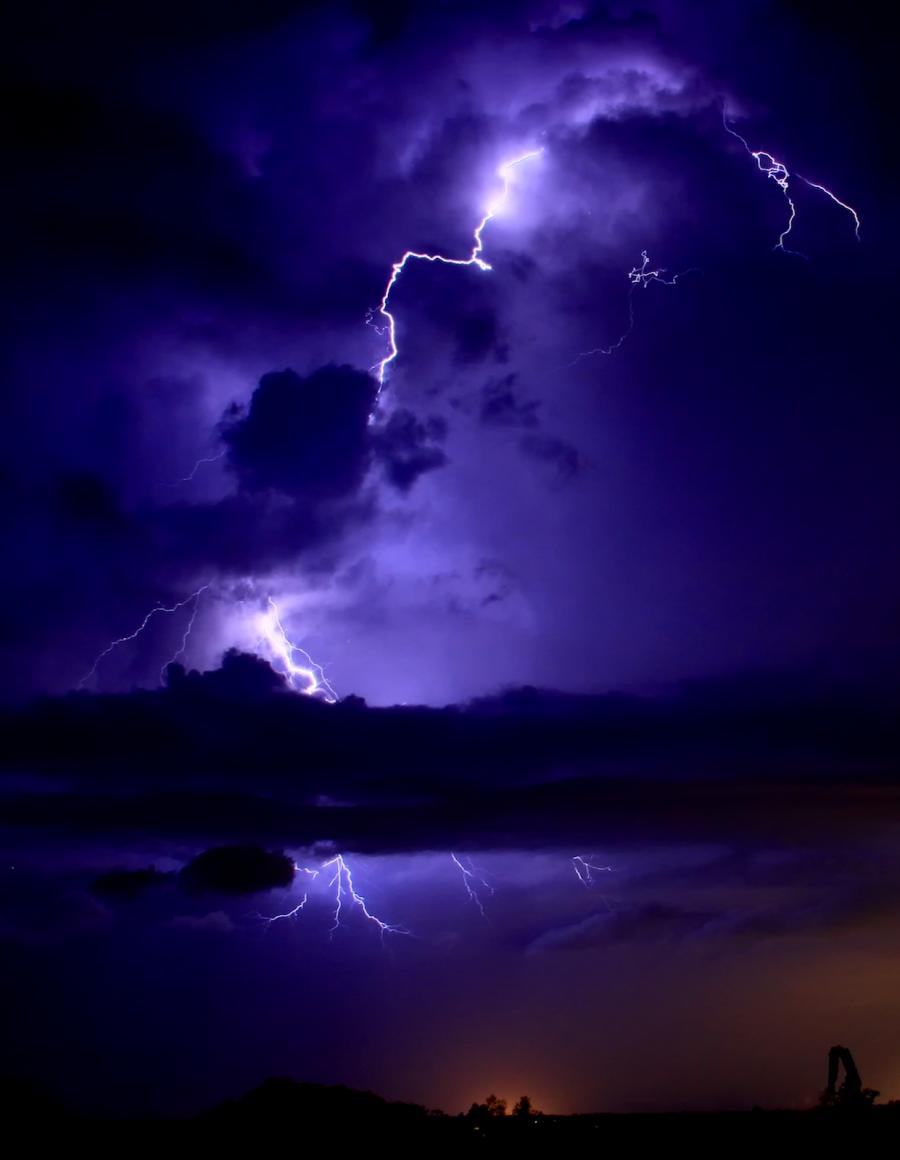 Cloud To Lightning Bolt Over Lexington Ky Pixdaus