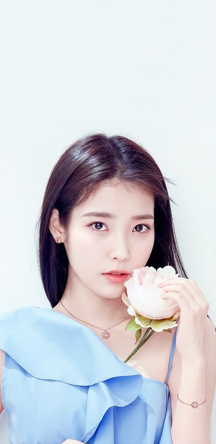 Iu Wallpaper On