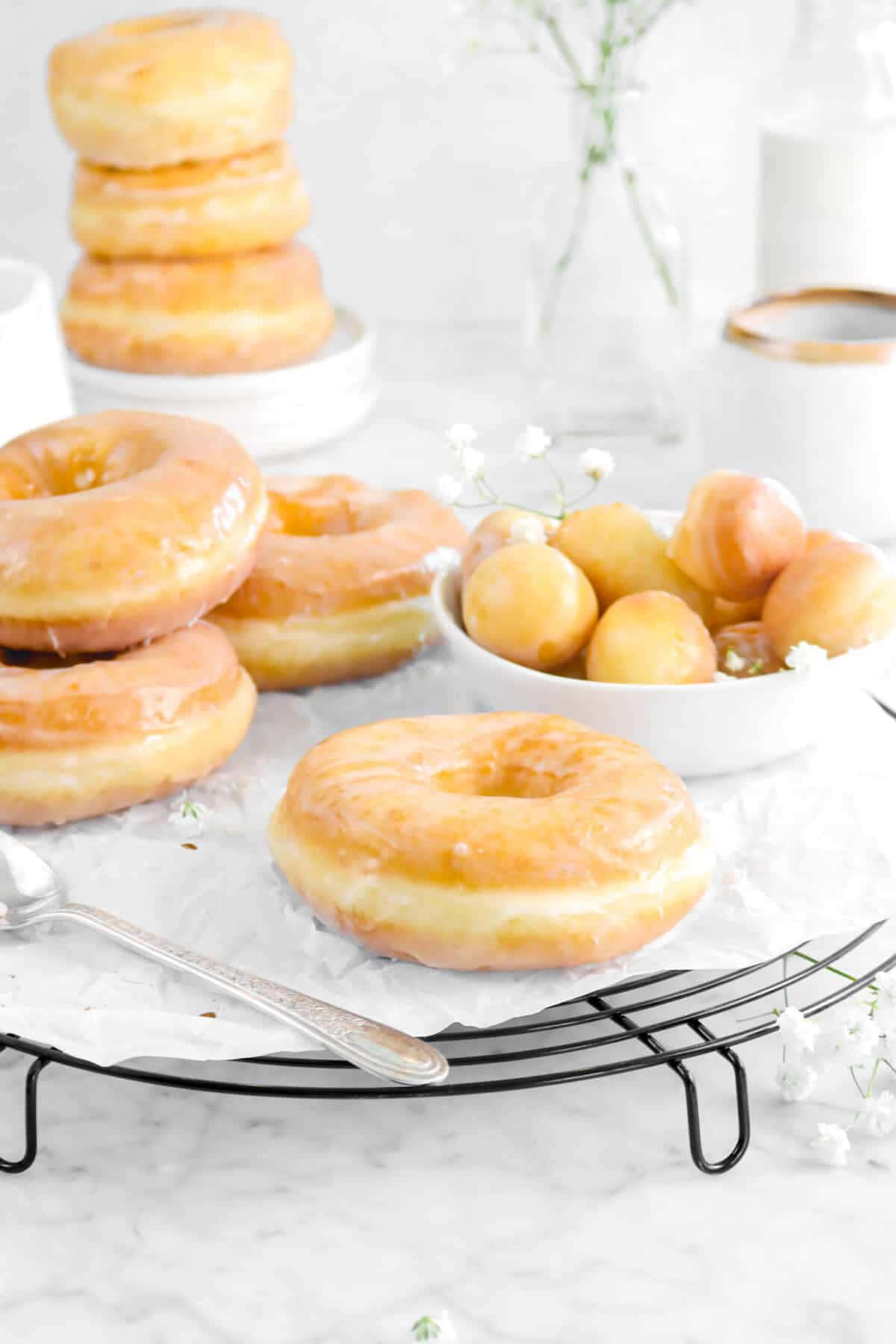 Enjoy A Sweet Delicious And Classic Glazed Donut Wallpaper